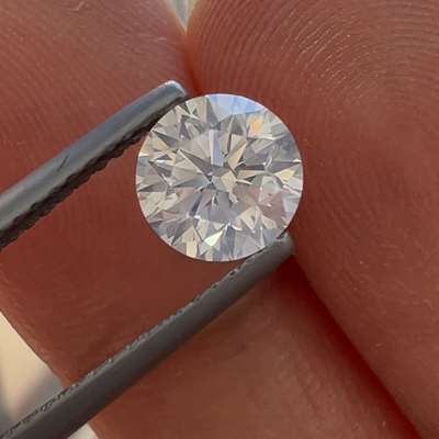 1.04ct gia natural e i1 Clarity round diamond