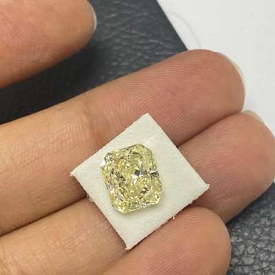 3.50ct GIA Certified Natural Light Yellow (u to v range) VS1 Clarity Radiant Cut Diamond