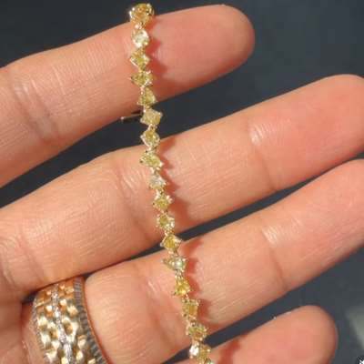 5.30cts Natural Mix Shape Fancy Yellow Tennis Bracelet in 18k Yellow Gold