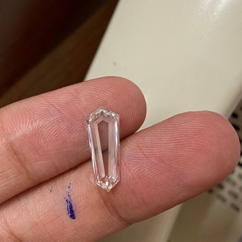 K color deals emerald cut diamond