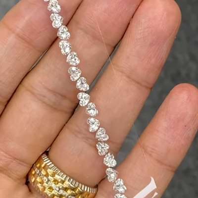 4.70ct total 19pcs Natural DE Color VVS-VS Clarity Heart Shape Diamond Layout