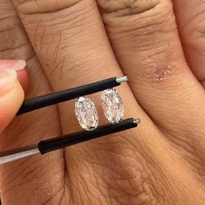 0.40ct & 0.43ct gia certified natyral e vs1 & d vvs1 old cut moval diamond pair