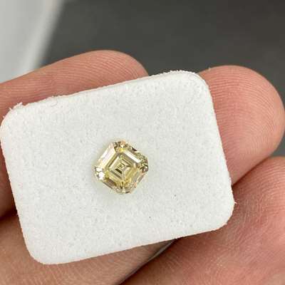 1.10ct GIA Certified Natural Light Yellow (w to x range) VS2 Clarity Asscher Cut Diamond 