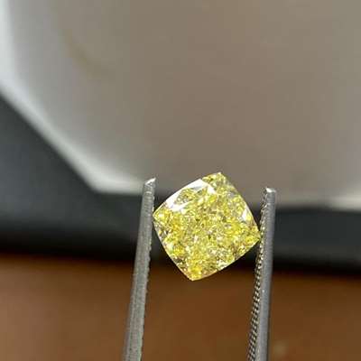 2.00ct GIA Certified Natural Fancy Yellow SI1 Clarity Eyeclean Cushion Cut Diamond