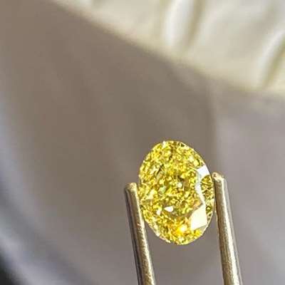 0.50ct GIA certified Natural Fancy intense Yellow SI1 clarity Oval shape Diamond 