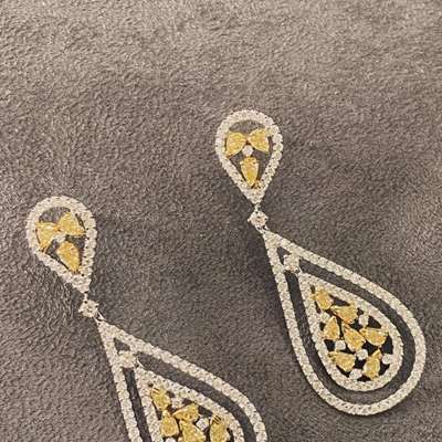 Natural Yellow & White Diamonds Set In 18k Gold Dangling Earings.