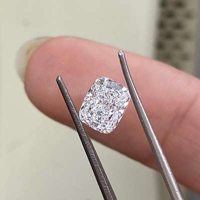 1.02cts GIA certified Natural E color VS1 clarity long cushion shape diamond