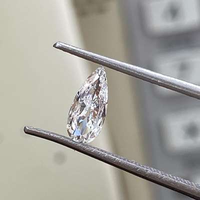 0.30cts Natural G color VVS2 clarity pear shape diamonds 