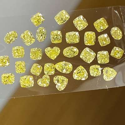 5.15cts total weight 31pcs Natural fancy yellow vs-si clarity mix fancy shape diamond layout