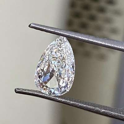 0.90cts GIA certified G color IF clarity Pear shape diamond 