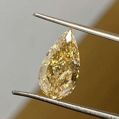 3.03cts GIA certified Natural Fancy Brown- Yellow VVS2 clarity Long pear shape diamond