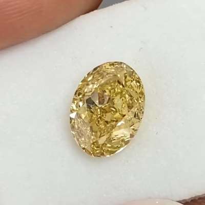 2.01cts Natural Brownish Yellow VVS2 Clarity Oval shape diamond 