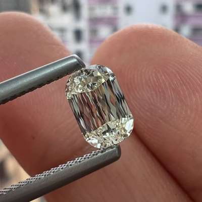 1.03ct GIA Certified Natural M Color VS2 Clarity Scissor Cut Diamond 