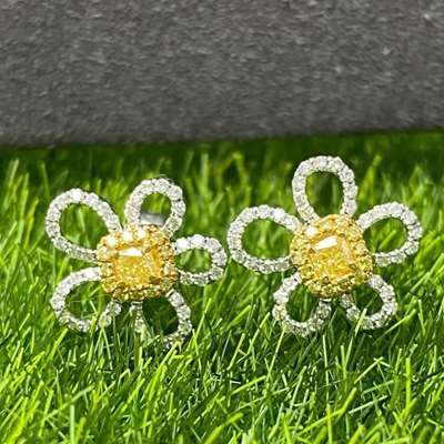 0.20ct Natural Fancy Yellow Cushion diamonds set in 18 K gold earrings