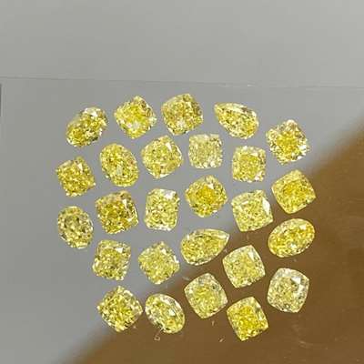 2.50cts total weight 26pcs Natural fancy yellow vs clarity mix fancy shape diamond layout