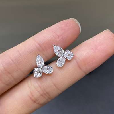 Natural White Diamond Old Cut Cluster Earrings in 18k White Gold For Sale