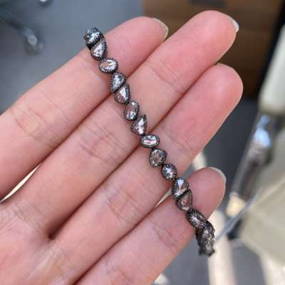 Natural Mix Shape White Diamond Rosecut Tennis Bracelet in 18k Gold