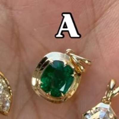 1.31ct GIA Certified Natural Zambian Emerald (Cushion Shape) Emerald Charm