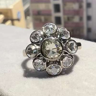 9pcs of natural rosecut diamond cluster ring in 18k gold bazel setting.