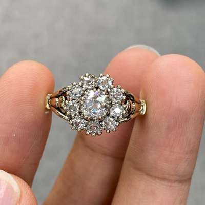 Natural True Antique Old Peruzzi Cut Diamond Cluster Ring in 18k Gold