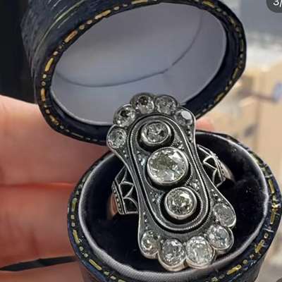 Natural GENUINE antique diamonds set in 18 K white gold ring