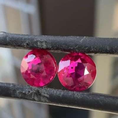 0.47ct and 0.53ct GIA Certified Natural UNHEATED Mozambique Red colour Round Brilliant shaped Ruby Gemstone