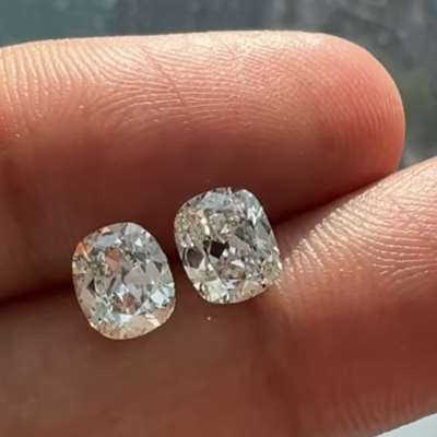 1.01ct & 1.01ct GIA Certified Natural L VVS1 & K VVS1 Old Miner Brilliant Cut Diamonds