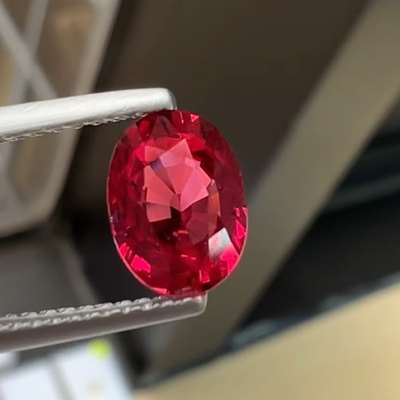 1.36ct GRS Certified Natural Mozambique Pigeon Blood (VIVID RED) No heat No Treat Oval Shape Gemstone 