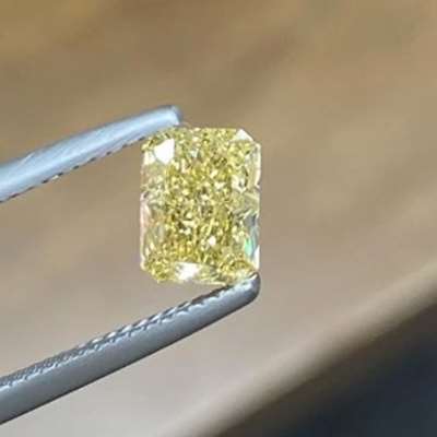  GIA-certified 1.57ct fancy brownish yellow radiant diamond with SI1 clarity
