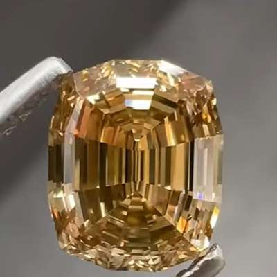 2.11ct natural champagne brown diamond isn’t just a gem—it’s pure magic, cushion shape , vvs2 clarity