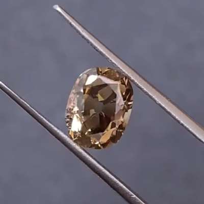 2.00cts Natural chocolate brown si2 clarity old cut oval shape diamond