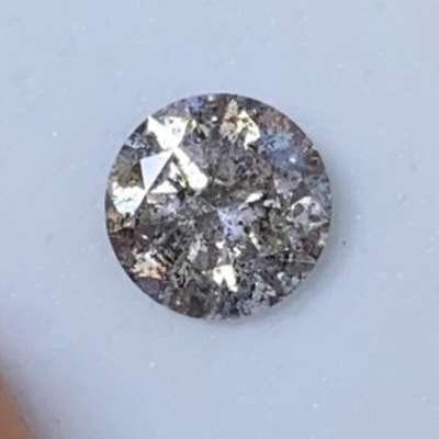 1.09 carat natural salt & pepper round brilliant cut diamond is a total stunner 