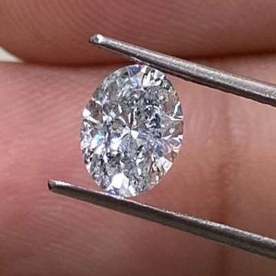 0.96 carat natural salt & pepper oval diamond