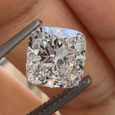 2.02ct GIA Certified Natural G color VS2 Clarity Cushion Cut Diamond