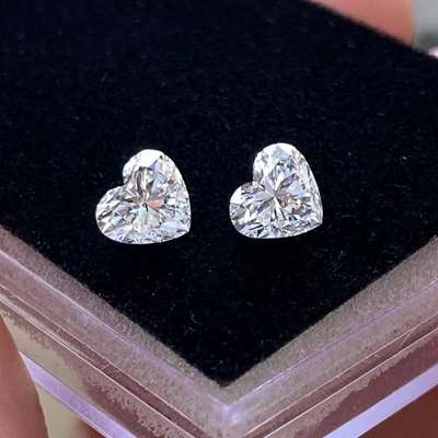 Both 0.46ct, both GIA certified, both in dazzling D color with IF & VVS1 clarity heart shape