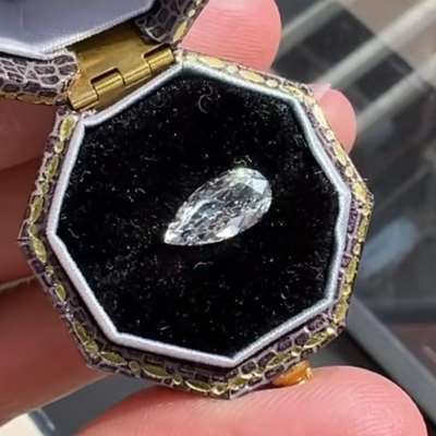 1.01ct GIA Certified Natural i Color VS1 Clarity Old Antique Cut Pear Shape Diamond. 