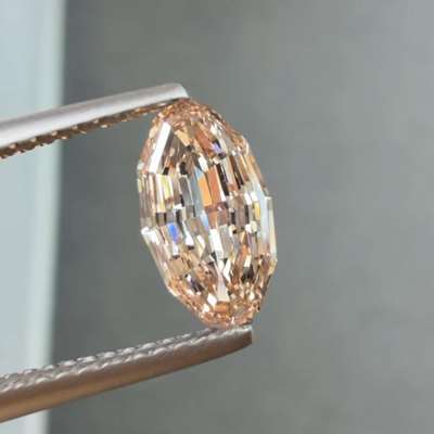 1.02ct Natural Peachy brown VVS2 Clarity Step Cut moval Shape Diamond 
