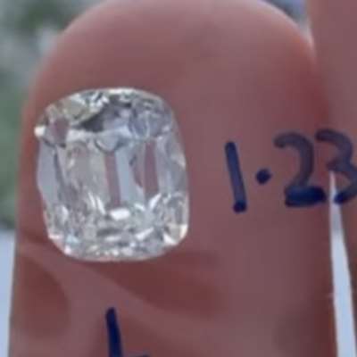 1.23cts natural L color VVS2 clarity old cut cushion shape diamond