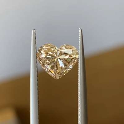 1.70ct GIA Certified Natural U To V Range Light Brown VS1 Heart Shape Diamond 
