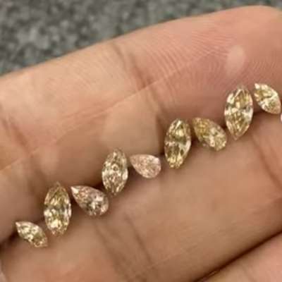 1.71cts total weight 9 pcs natural mix color VS clarity mix shape diamond layout