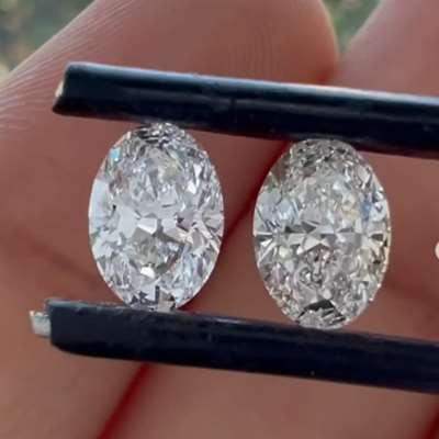 0.70ct each GIA D & E VS1 oval pair