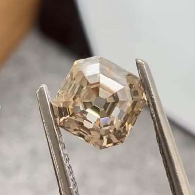1.11cts natural light brown VS2 old cut asscher shape diamond