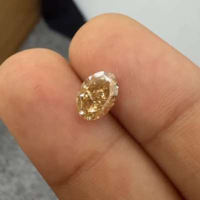 1.51cts natural yellowish brown VS1 oval shape diamond