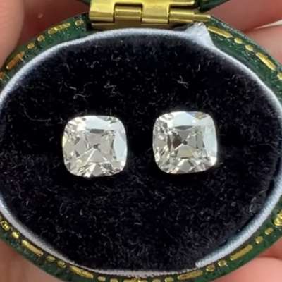  0.80ct & 0.78ct GIA certified natural I color VVS2 old cut cushion pair