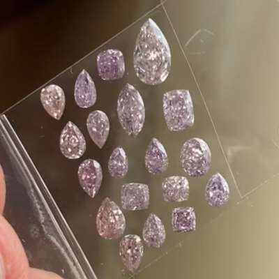 19 natural diamonds, 2.06cts total weight, in stunning shades of brownish pink