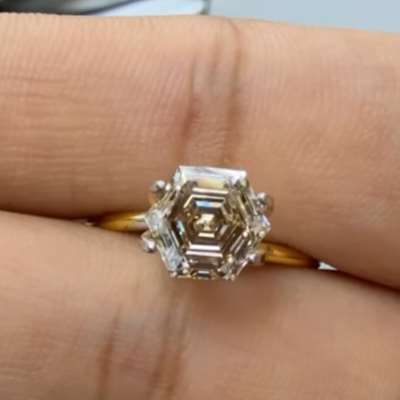 1.57ct natural peachy brown hexagon diamond vs2 clarity is a keeper