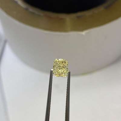 1.01ct GIA Certified Natural Light Yellow (U To V range) VS1 Clarity Radiant Cut Diamond