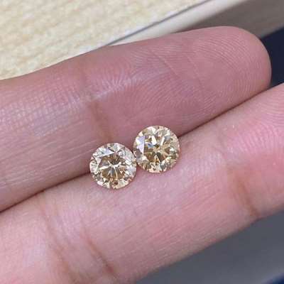 2.02ct Total Weight Matching Pair Of Natural Fancy Brown Orange VS Clarity Round Brilliant Cut Diamonds