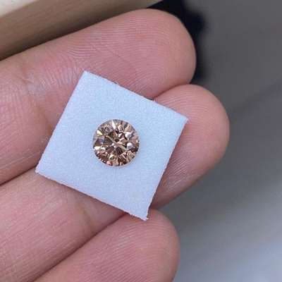 1.01ct Natural Copper Brown VS1 Clarity Round Brilliant Cut Diamond