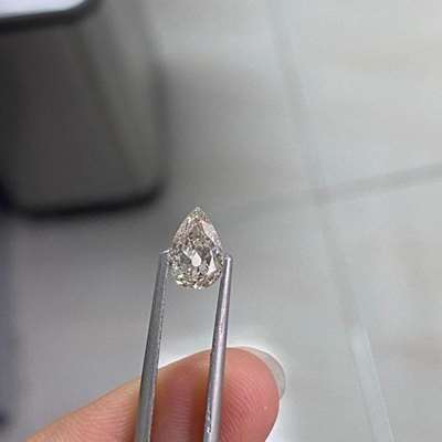 1.00ct GIA Certified L Color faint brown SI1 Eyeclean Clarity Antique Cut Pear Shape Diamond